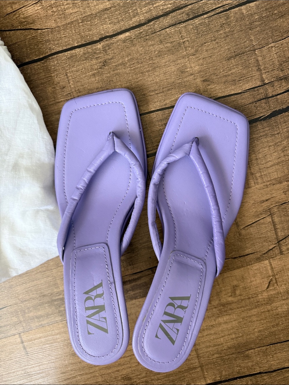 Zara Lavender Square-Toe kitten heels
